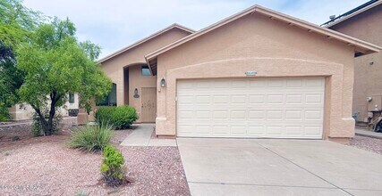 Building Photo - 8640 S Desert Dove Dr