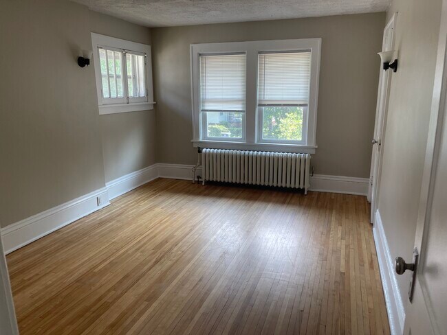 Building Photo - 1643 Berkeley Ave