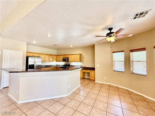 Building Photo - 8085 Marin Pointe Ave