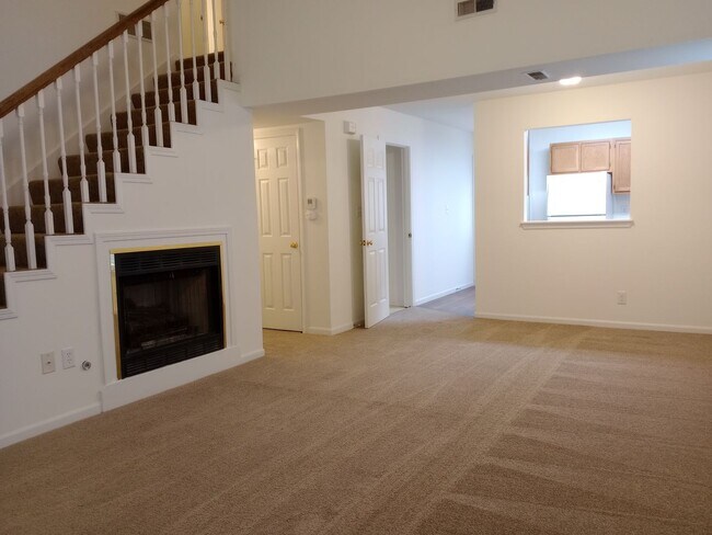 Foto del edificio - 3530-3532 Prescott Dr.