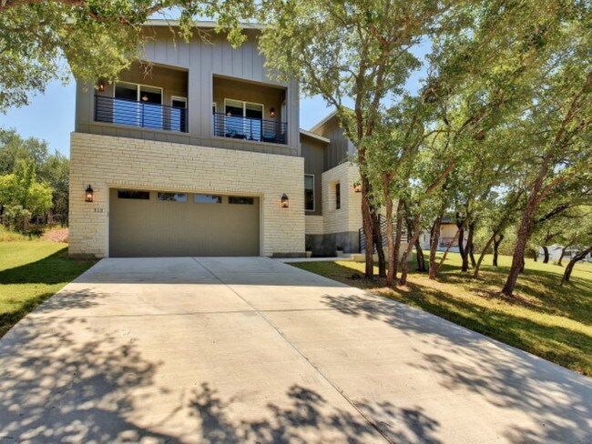 Foto del edificio - 313 Cowal Dr S