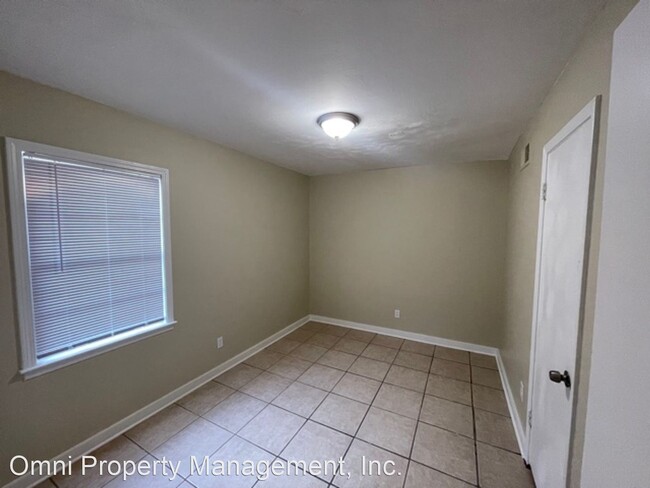 Building Photo - 4 br, 1 bath House - 618 Frayser Dr.