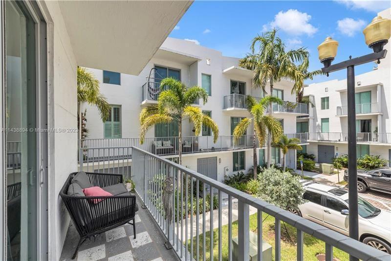 Photo - 2142 Van Buren St (Hollywood, FL)