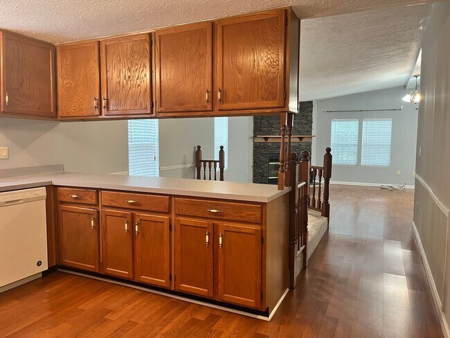 Foto del edificio - Spacious 3BR Home in Franklinton