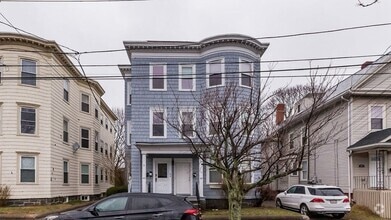 Building Photo - 40-42-42 Cherry St