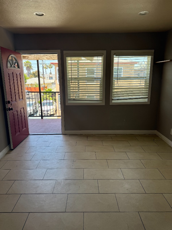 Foto del edificio - 524 E Rhea St