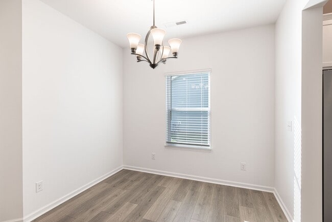 Foto del edificio - BEAUTIFUL 4 Bedroom Home -  Stonebridge Fa...
