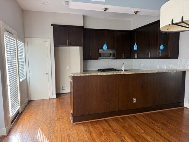 Foto del edificio - 4700 Austin St