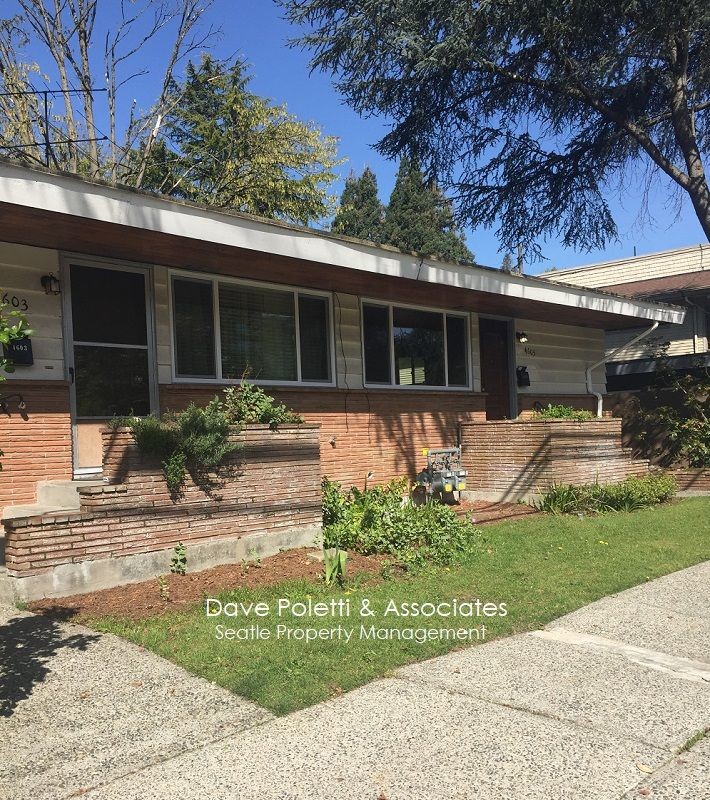Primary Photo - 4517 40th Ave NE
