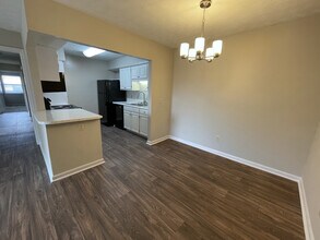 Dining Room - Greenleaf