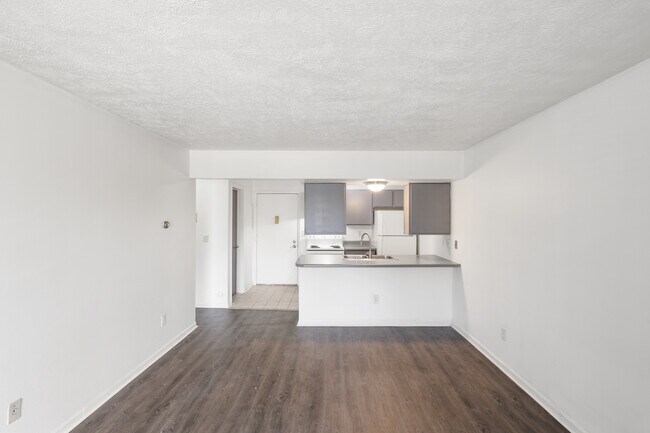 Foto del edificio - Parkside Apartments ( Parkside East Inc.)