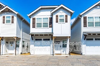 Building Photo - 300 Stewarts Ferry Pike