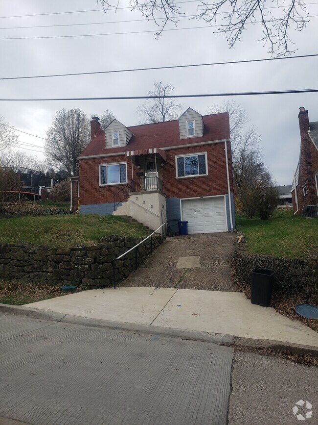 BrentwoodBaldwin Houses for Rent with High Ceilings Pittsburgh, PA 1 Homes