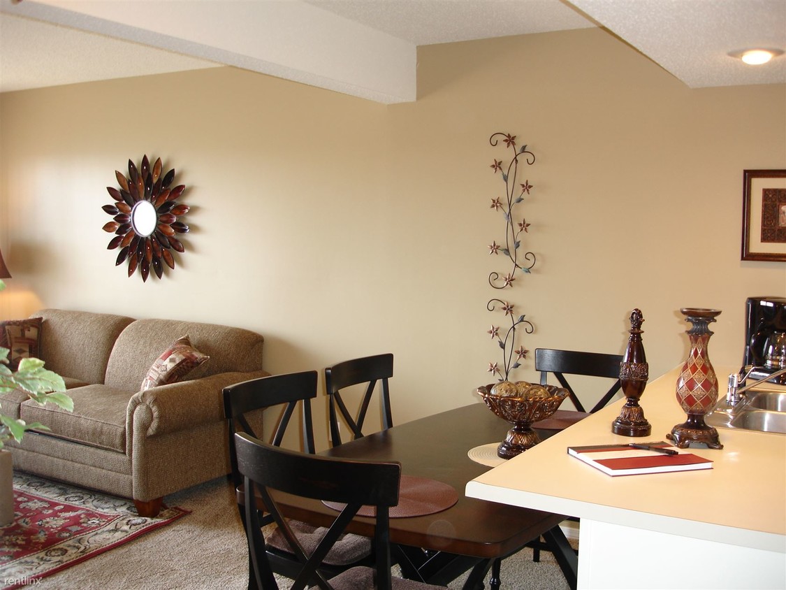 Foto principal - 526 Notch Ln