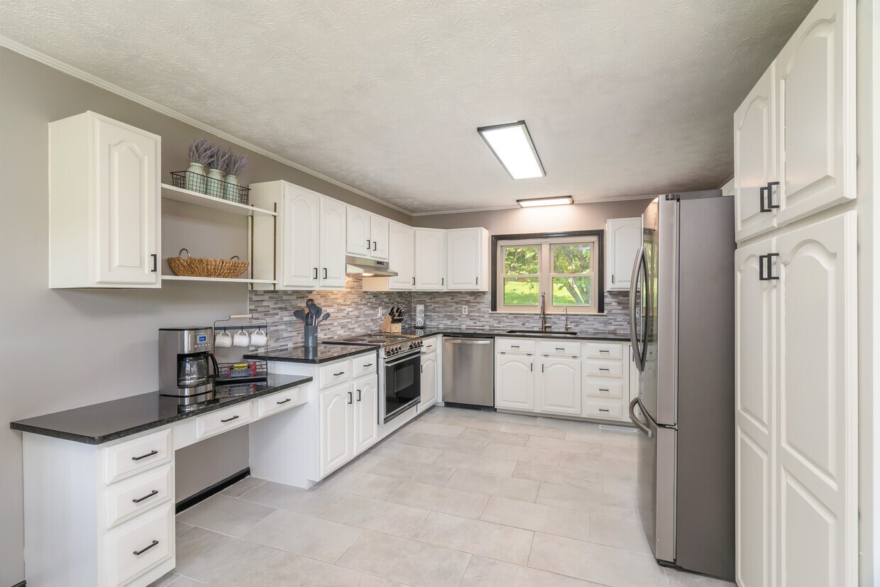 7436 Old Maynardville Pike, Knoxville, TN 37938 House Rental in