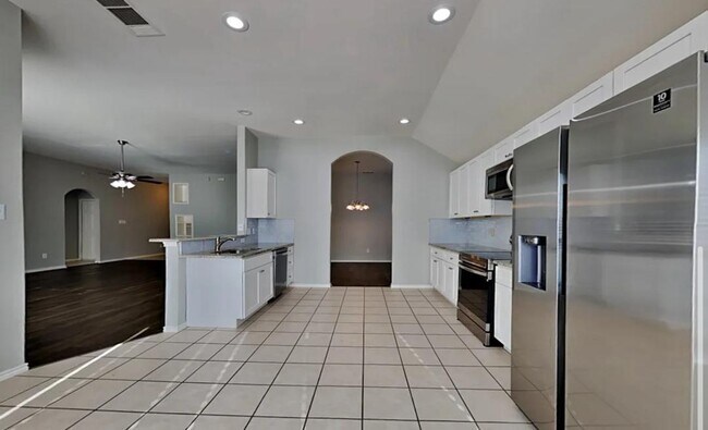 Foto del edificio - 2959 Crystal Way