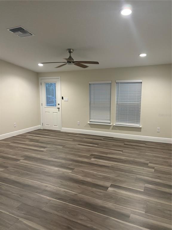 Foto del edificio - 10699 Quiet Cove Rd