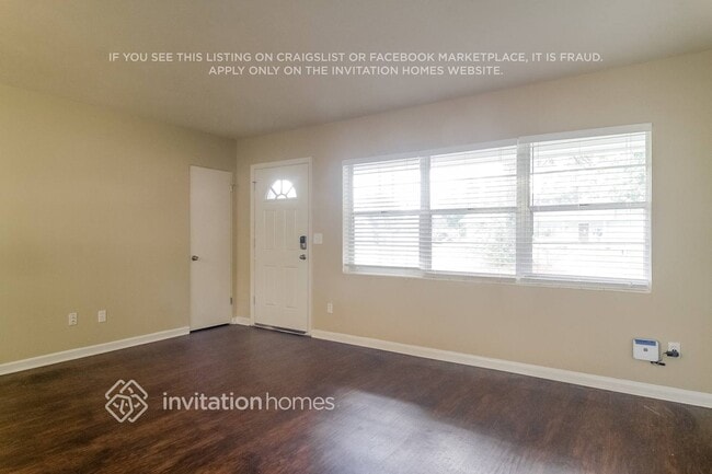 Building Photo - 2631 Ambergate Rd