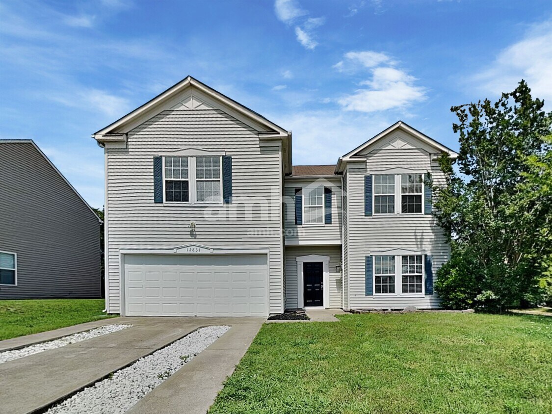 Foto principal - 12831 Silvaire Farm Rd