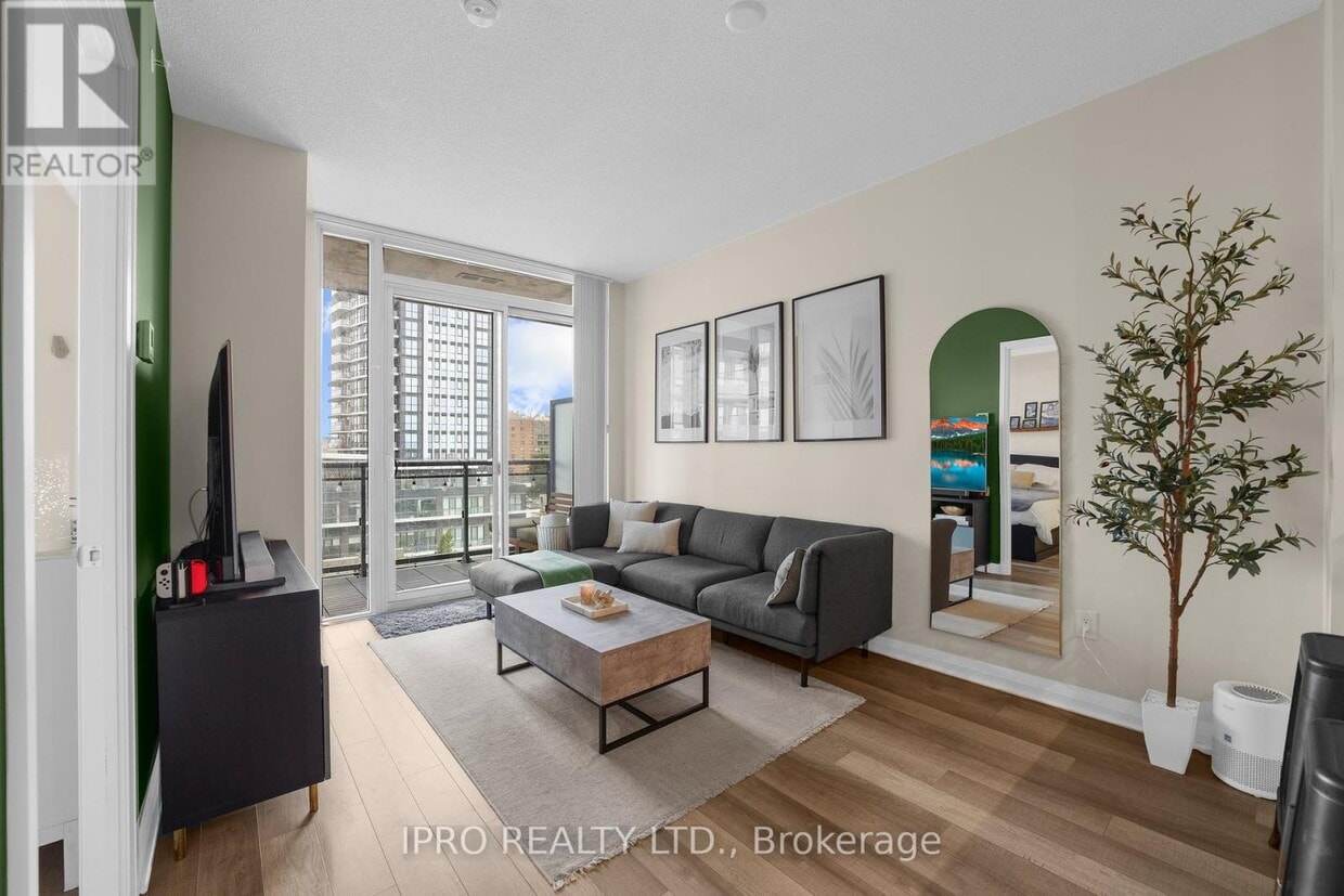 Photo principale - 5025-5025 Four Springs Ave