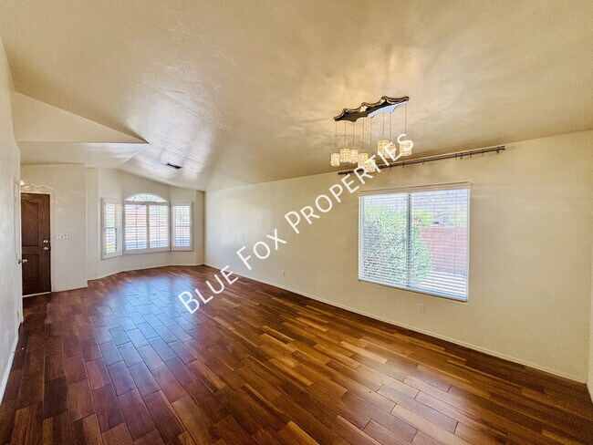 Foto del edificio - 10451 N Calle Verano Seco