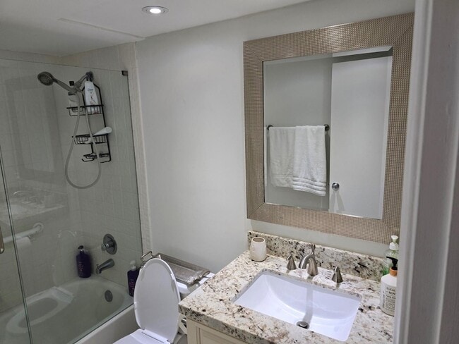 Photo - 1501 Cayman Way Apartment