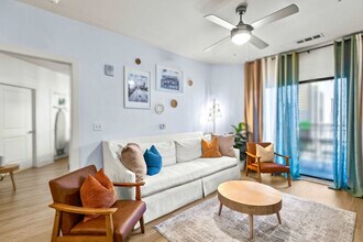 Building Photo - 455 14th St NW