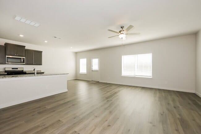 Foto del edificio - 229 Patton Ln