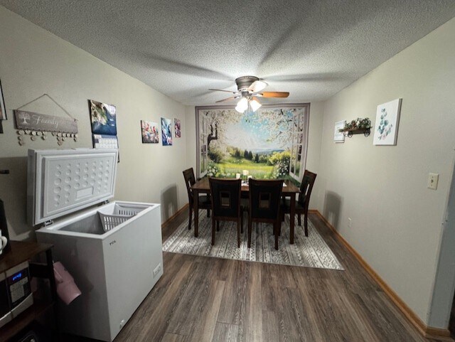 Comida - Mansard Apartments