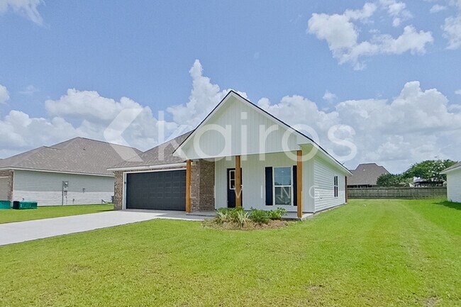 Building Photo - 13760 Willowmore Dr