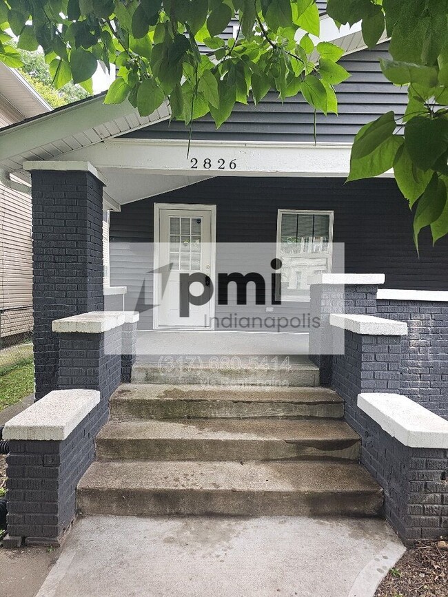 Building Photo - 2826 N Park Ave