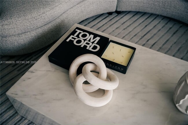 Foto del edificio - 1717 N Bayshore Dr