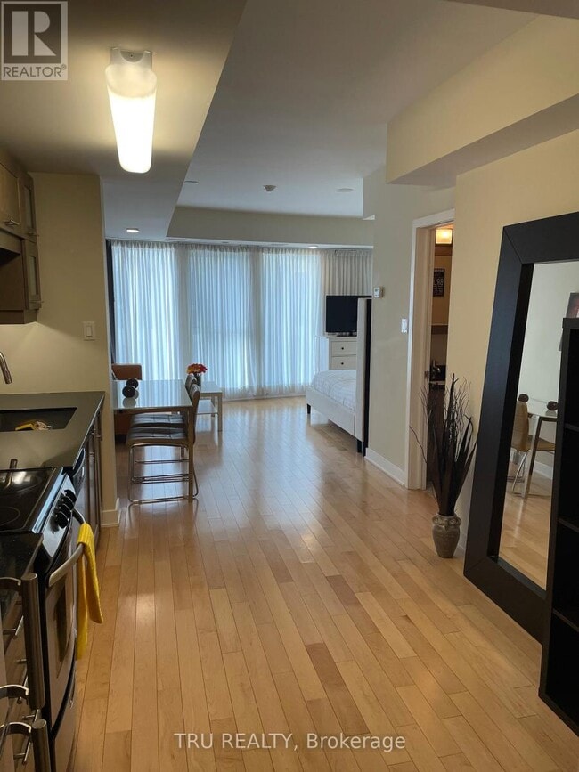 Photo du bâtiment - 40 Nepean St