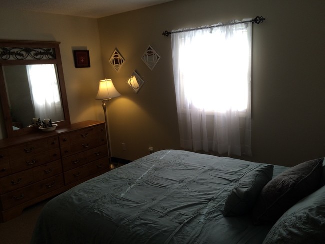 Foto del edificio - Ontario Village Apartments - 1261-2 Furnished