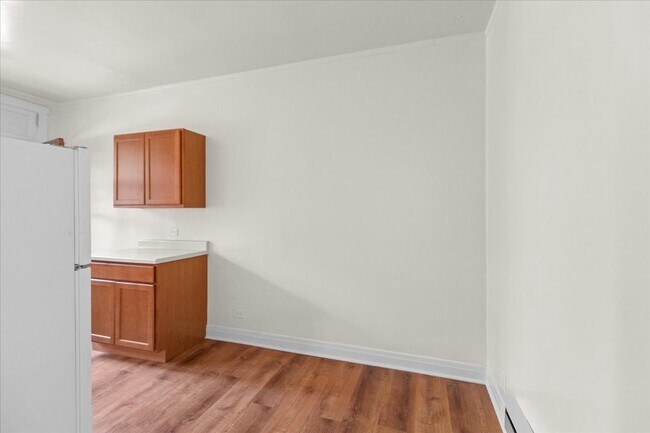 Foto del edificio - 2512 N Lincoln Ave