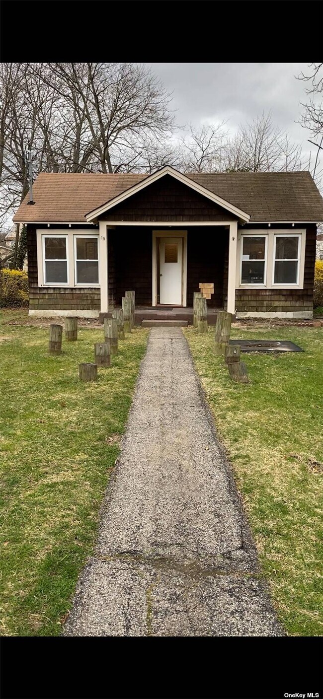 Building Photo - 21 Lee Ave