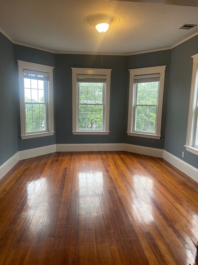 Building Photo - 789 Boylston St