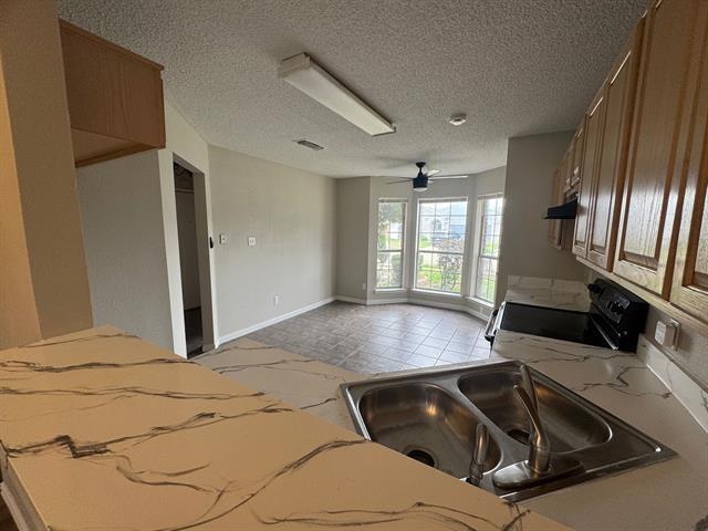 Building Photo - 7108 Avington Way