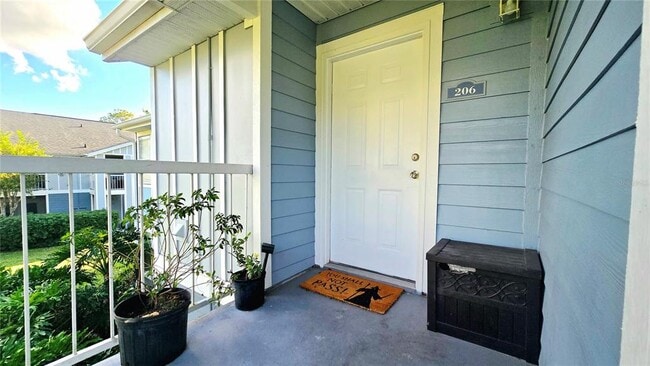 Building Photo - 2604 Grassy Point Dr