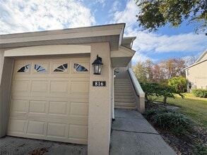 Building Photo - 9422 Myrtle Creek Ln