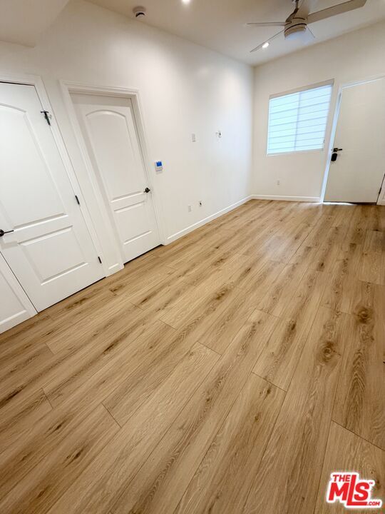 Foto del edificio - 816 N McCadden Pl