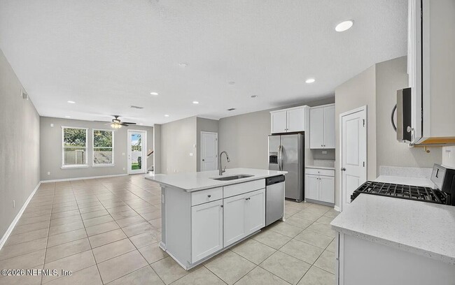 Building Photo - 11233 Minnetta Ct