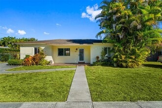 Building Photo - 6851 SW 48th Terrace