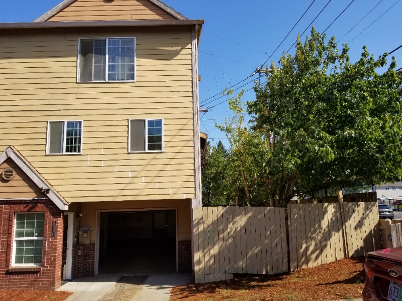 Photo - 12161 SE Harold St (Portland, OR)