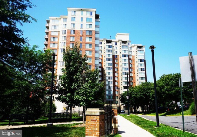 Foto del edificio - 2726 Gallows Rd