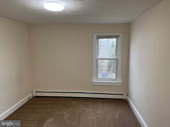 Foto del edificio - 400-APT. E Philadelphia Ave