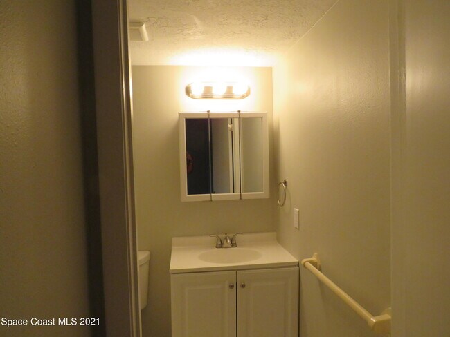 Foto del edificio - 1515 Huntington Ln