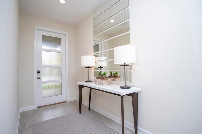 Building Photo - 2761 Bookmark Dr