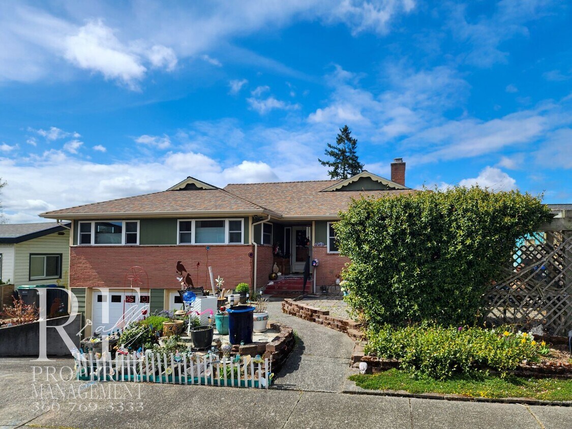Photo - 2113 Brashem Ave (Bremerton, WA)