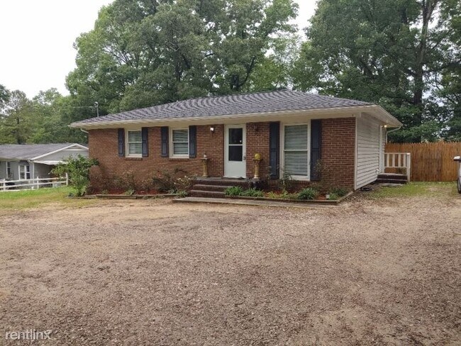 Building Photo - 3 br, 2 bath House - 7228 Bentley Cir